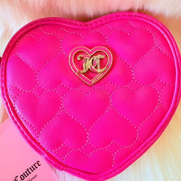 🩷🩷JUICY COUTURE QUILTED HEART SHAPE COIN PURSE🩷🩷 - Picture 5 of 6